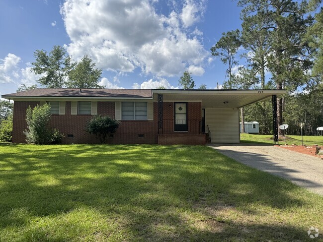 Building Photo - 908 Jungle Rd Rental