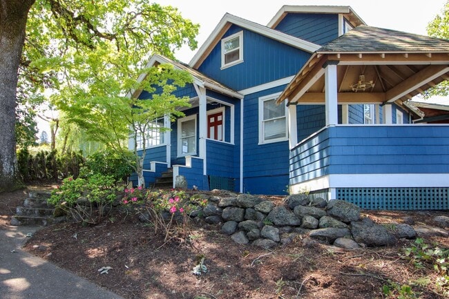 Photo - 2161 Winter St SE