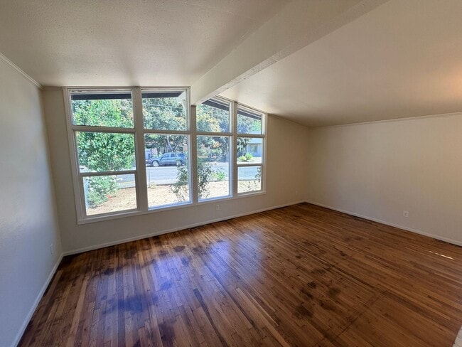 Photo - 7175 Webb Dr SE