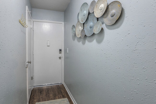 Photo - 8327 Lowell Ave