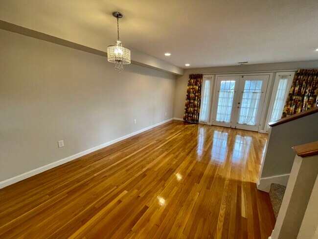 36 Cummings Rd Unit 9
