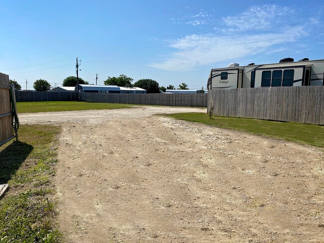 Photo - 4341 FM917 Unidad Lot B