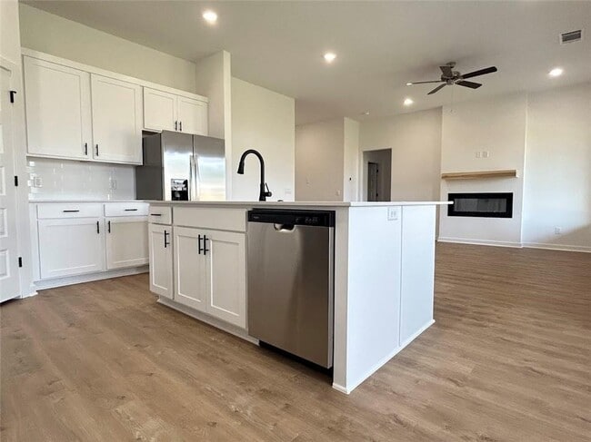 Photo - 522 N Goose Xing