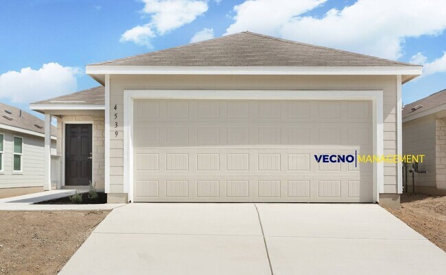 4539 Martin Wy