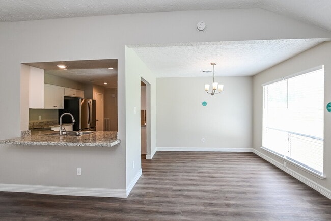 Photo - 2823 Woodhall Ct