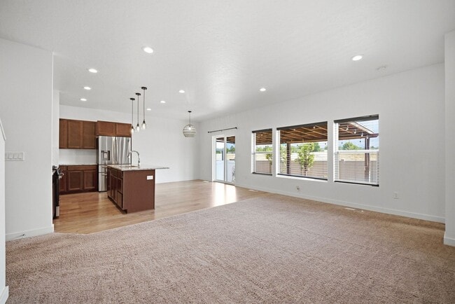 Photo - Modern 2022 Kaysville Rambler with 3 Bedrooms