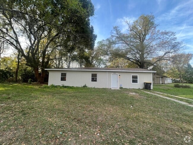 Building Photo - 3407 Rockwood Dr Rental