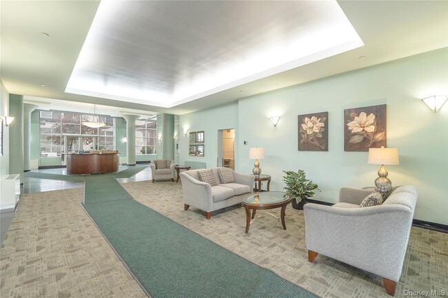 Photo - 1 Landmark Sq Unit 522