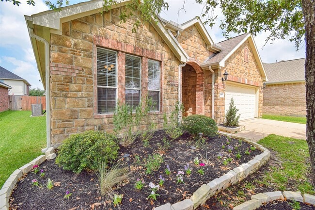 Photo - 17911 Serene Shore Dr