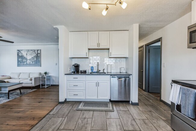 Photo - 3525 S Bannock St