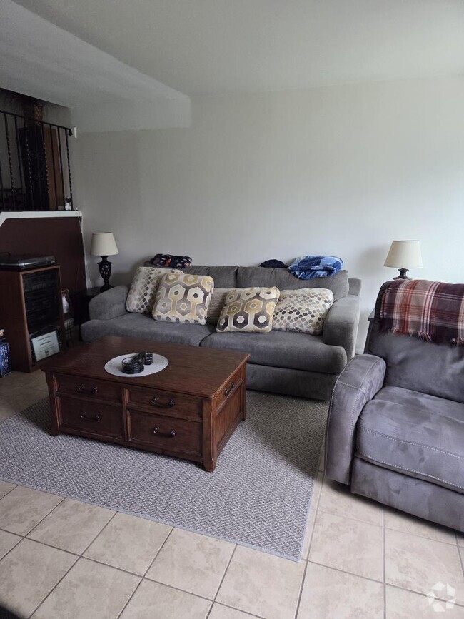 Building Photo - 412 Brandywine Ct Unit 412 Rental