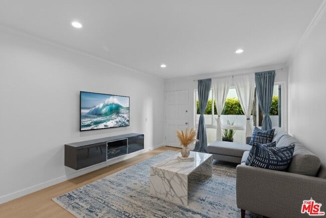 Building Photo - 1234 19th St Unit B