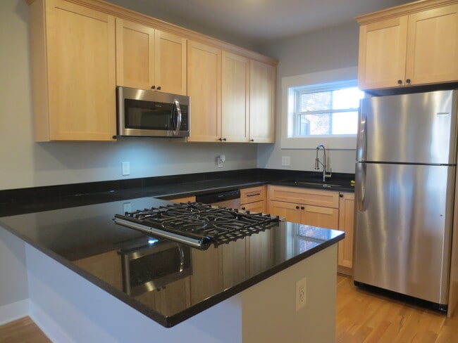 Building Photo - 1782 W 44th St Rental