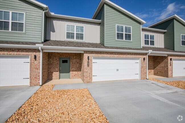 Building Photo - ***903 Seaborn Way*** Rental