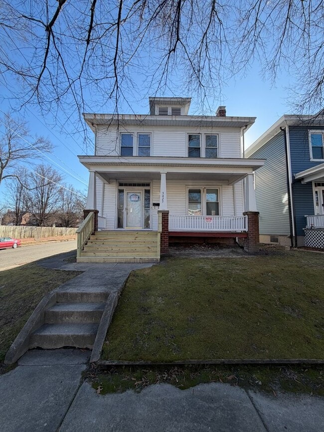 Building Photo - Beautifully Renovated 4bdrm/1.5bth Home Located in Richmond's Northside!!