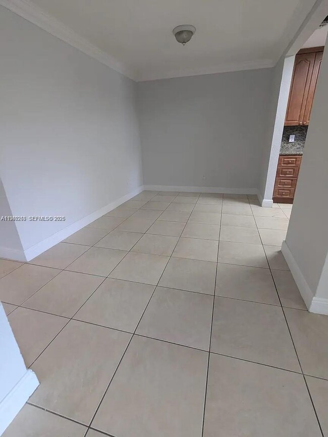 Photo - 2323 Van Buren St Unit 106