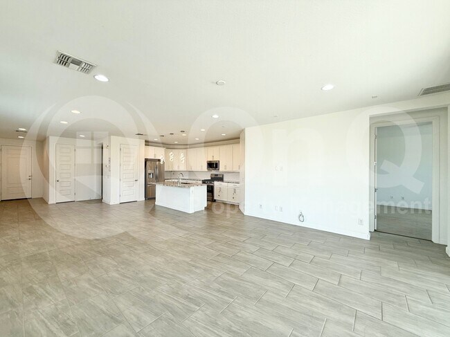 Photo - 6908 S 12th Way