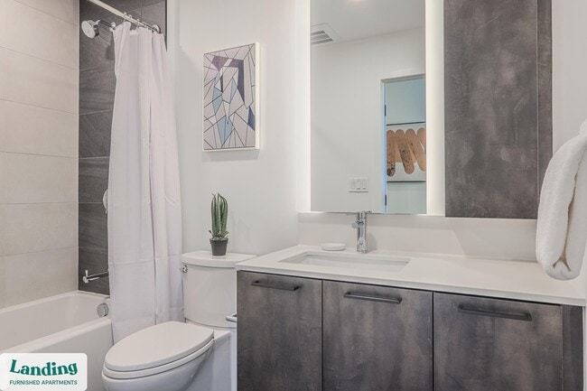 Photo - 632 Howard Rd SE Unidad 1133