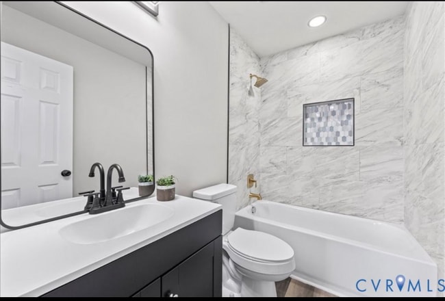 Photo - 1348 Rome St