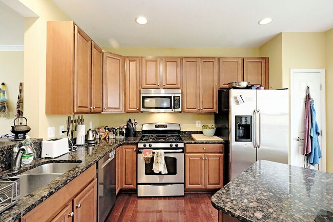 Photo - Pet-Friendly Townhome Convenient to UVA & Downtown