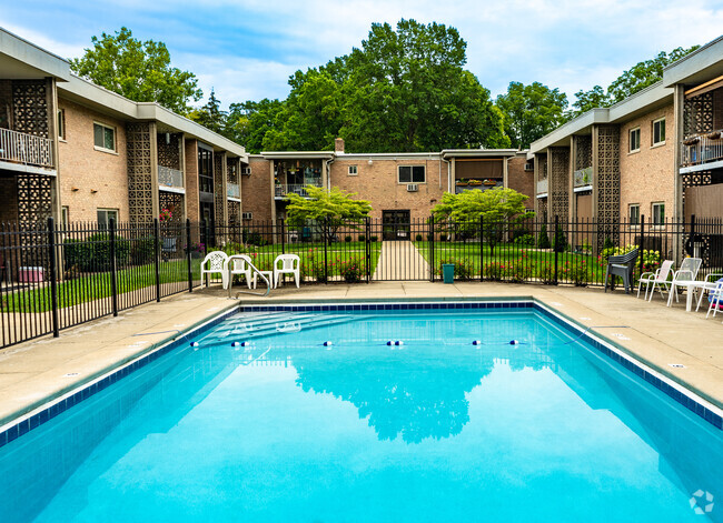 Building Photo - Fountain Villa Apartments