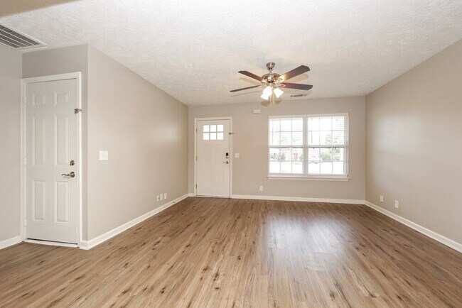 Photo - 233 Indian Park Dr