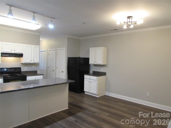 Photo - 21725 Aftonshire Dr
