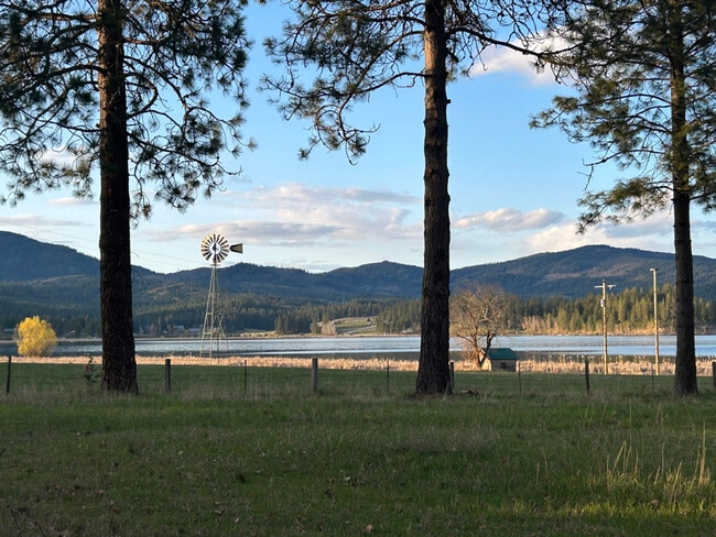 Photo - 11198 N 1st St