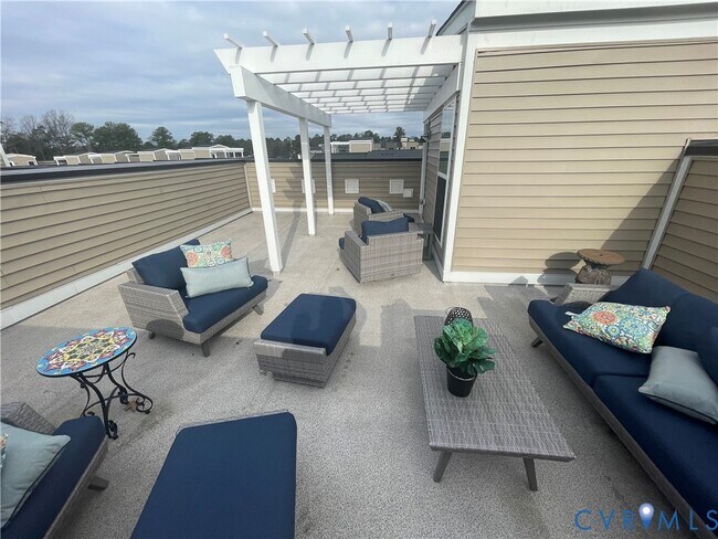 Photo - 2630 Lassen Pl