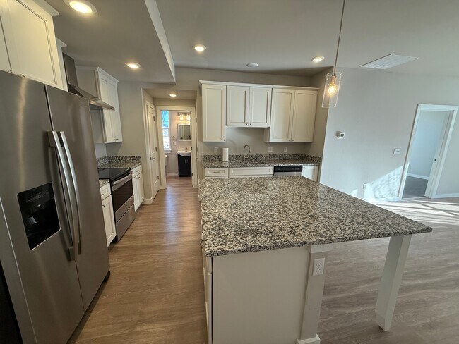 Photo - 2710 Sartain St