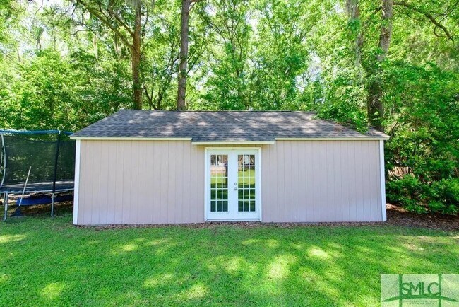 Photo - 496 Harbour Ln