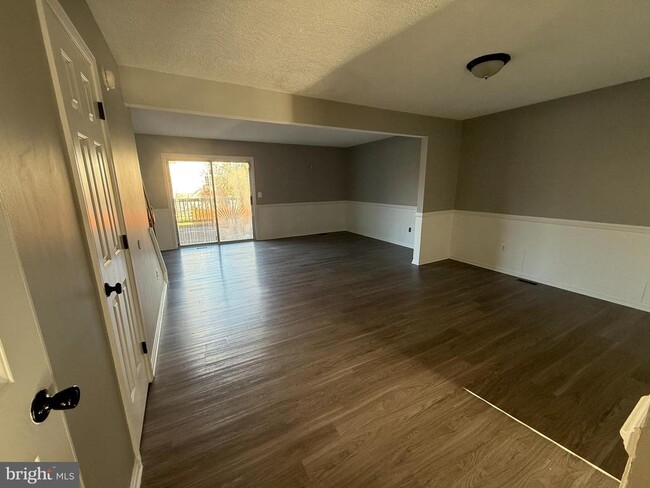 Photo - 1027 Pirates Ct