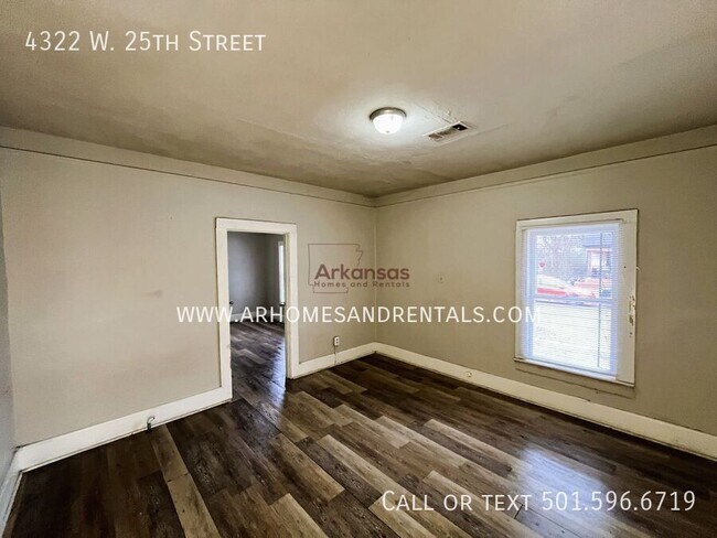 Photo - 4322 W 25th St