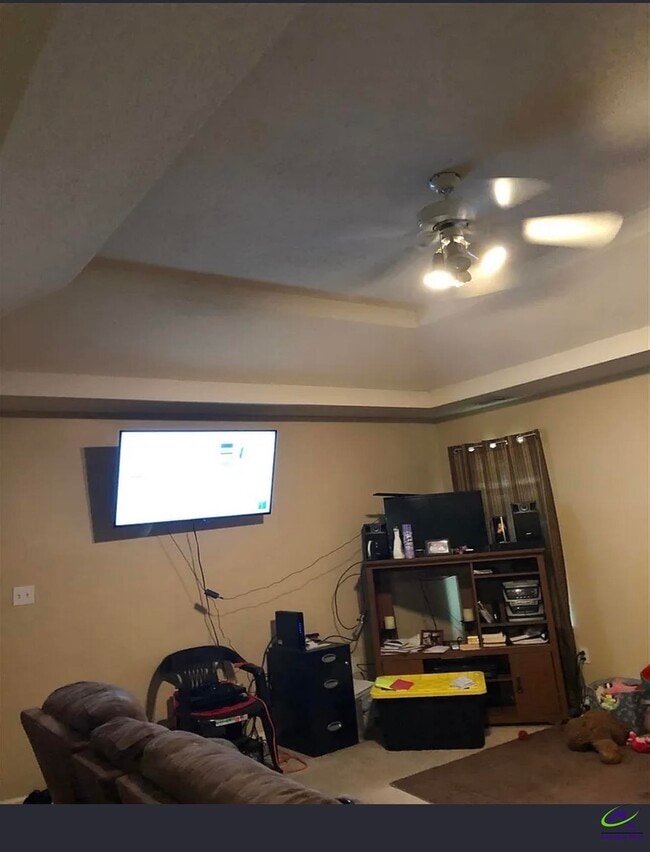 136 Oscar Ct