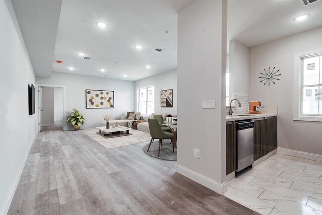 Photo - 144 Bergen Ave Unit 3F