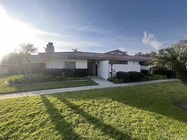 Building Photo - 7061 Estrella De Mar Rd Unit 66