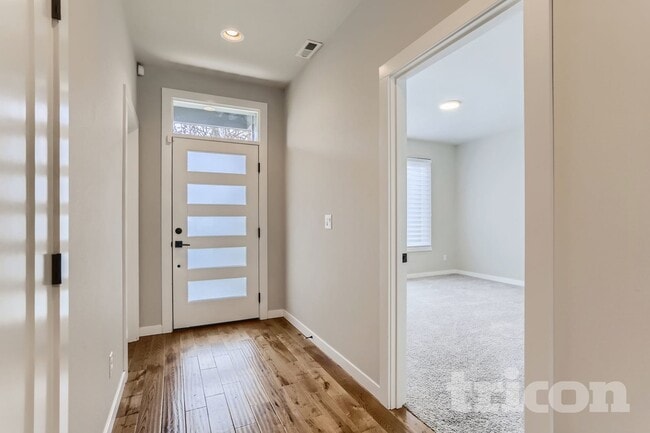 Photo - 5035 SE Knapp St