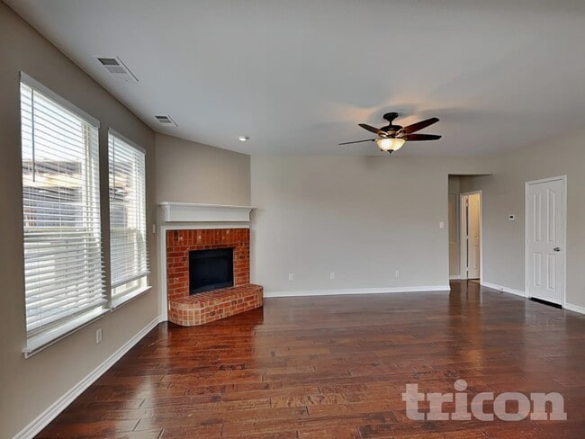 Photo - 10401 Turning Leaf Trail