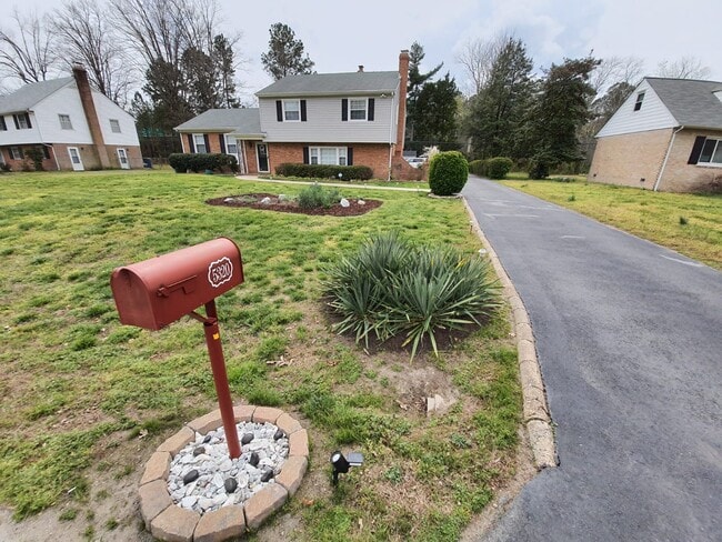 Photo - 5320 Lingle Ln