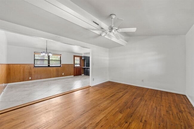 Photo - 308 Catalina Dr