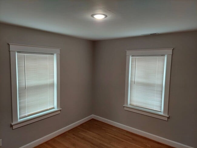 Photo - Single Family 3 BR, 2 Bath Rental House in...