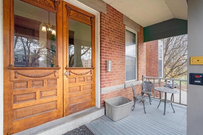 Photo - 734 Garrard St Unit 1