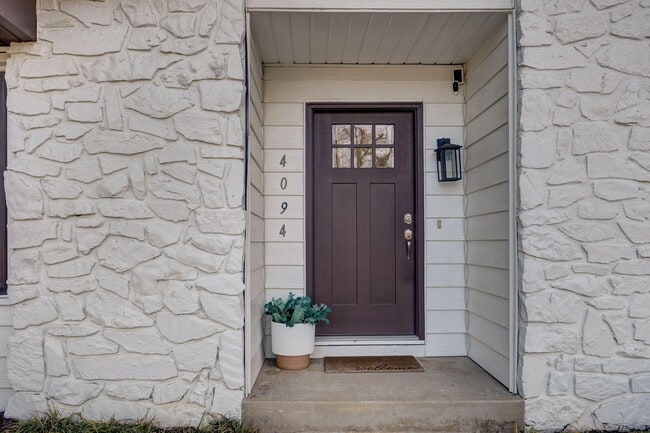 Photo - 4094 S Eaton Ave