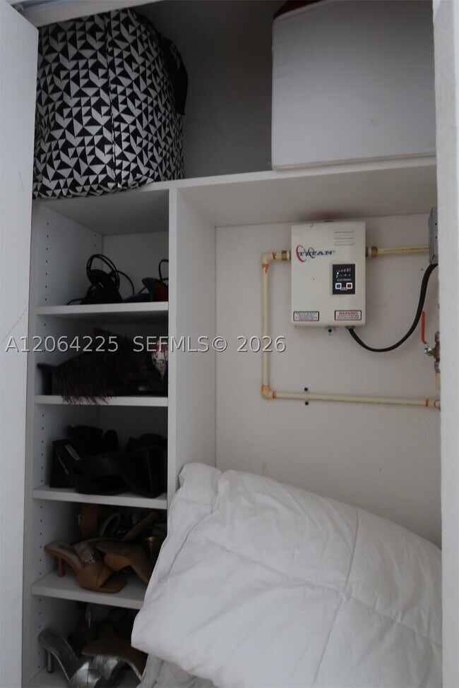 Photo - 6001 SW 70th St Unit 311