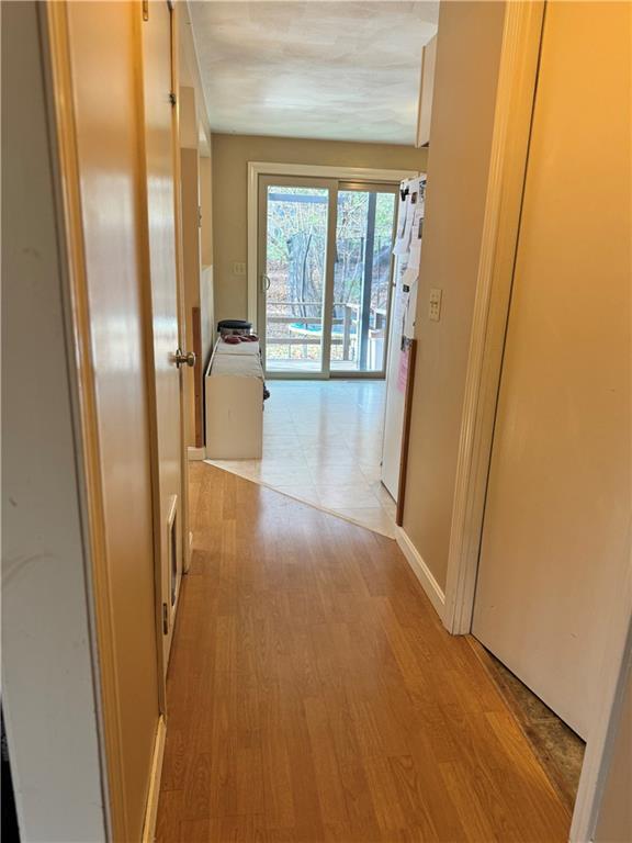 Photo - 44 Hoxsie Rd