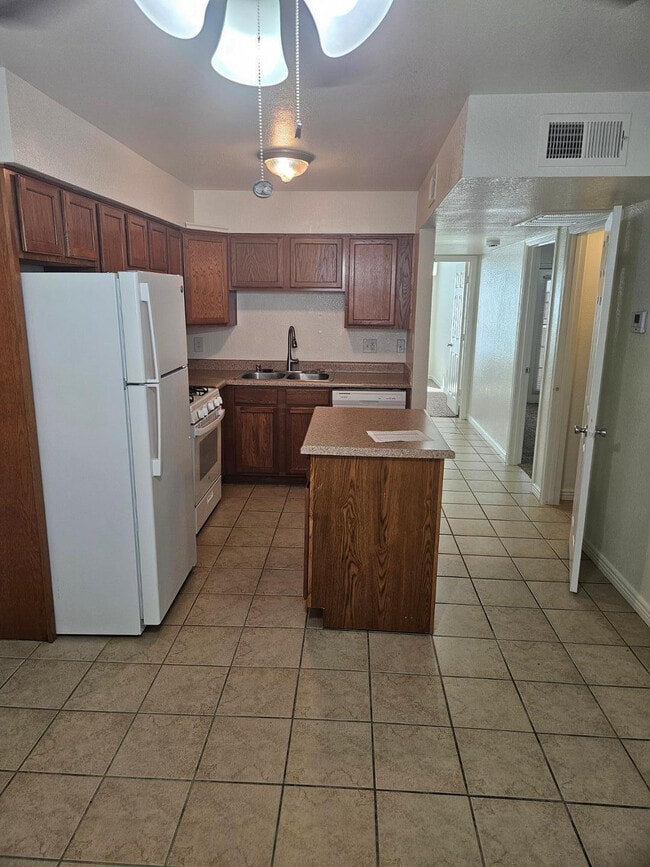 Photo - 1310 S Hardy Dr Unit 29A