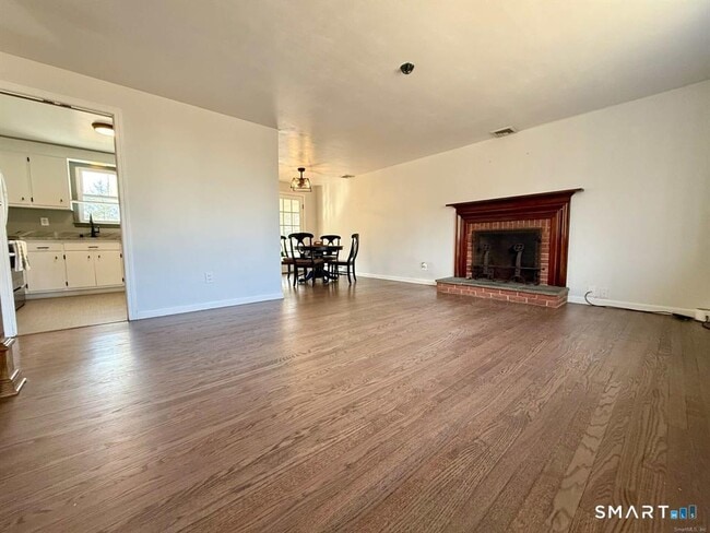 Photo - 77 Valley View Rd