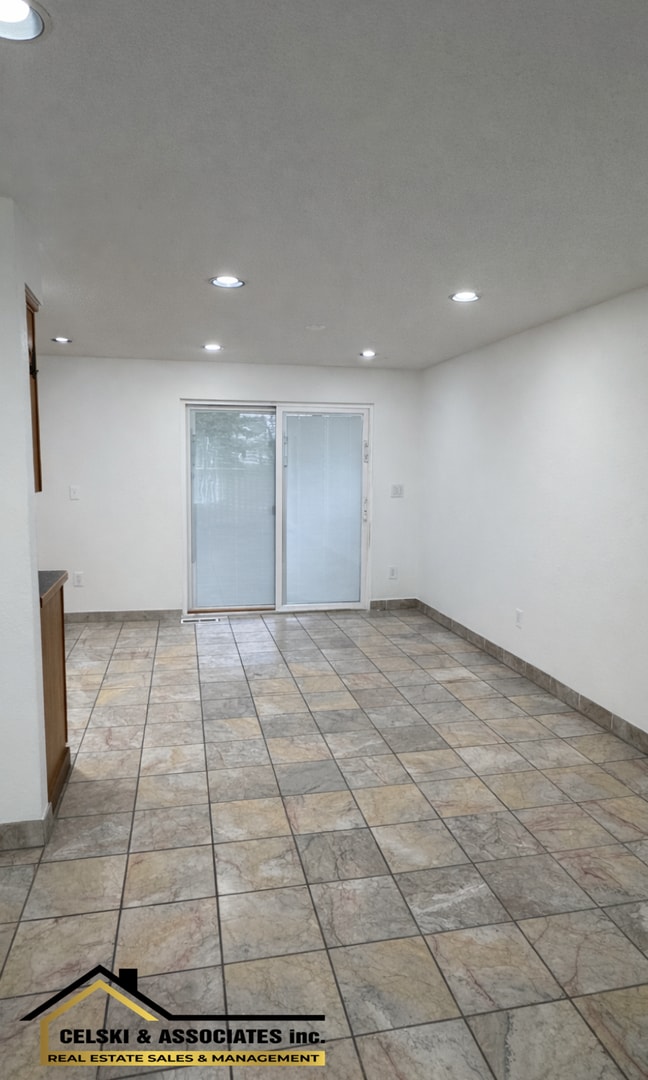 Photo - Spacious, Pet-Friendly Home on Half Acre