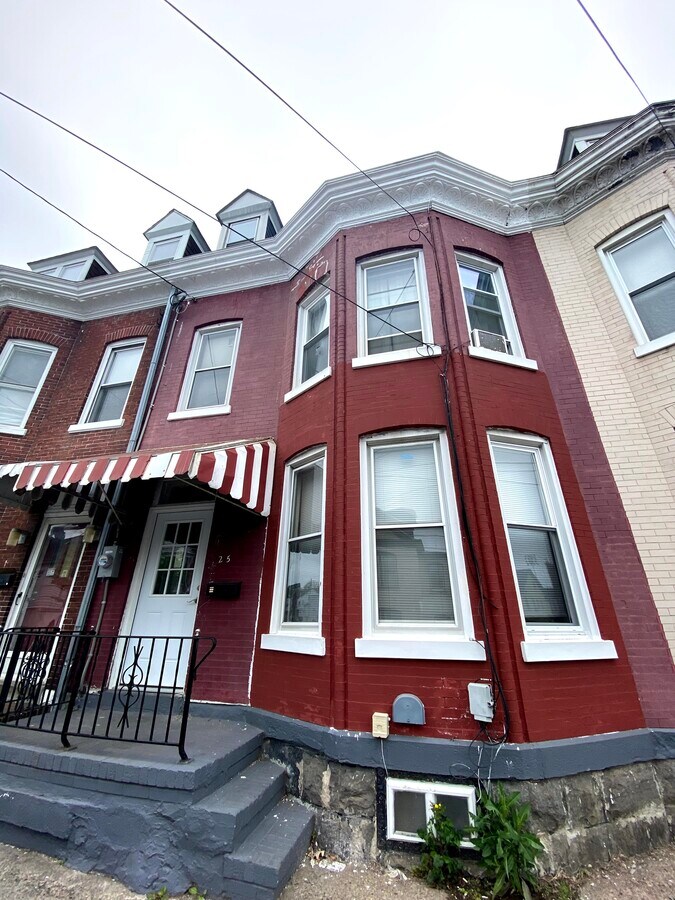 Photo - 25 S 12th St Townhome
