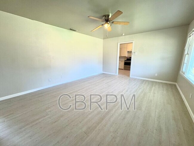 Photo - 3805 35th St